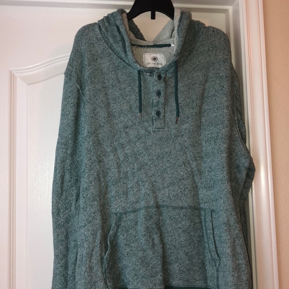 Green pullover hoodie